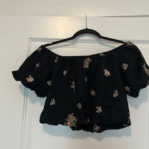 American Eagle. Small Cropped Off shoulder shirt.